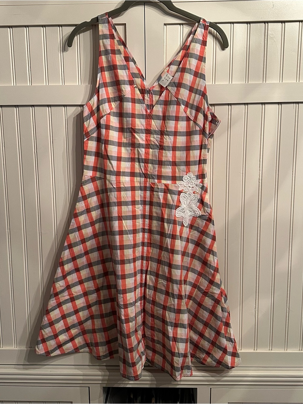 a new day Coral Gray Plaid Midi Dress with Lace Appliqué Size 8